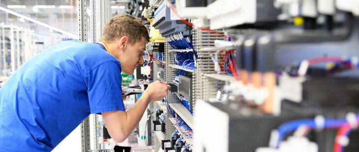 Elektro-Branche: Unternehmen und Azubis während der Corona-Krise