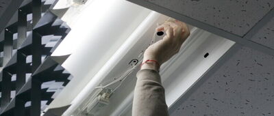 Bestehende Leuchten lassen sich unter bestimmten Voraussetzungen mit LED-Technik modernisieren und weiternutzen.
