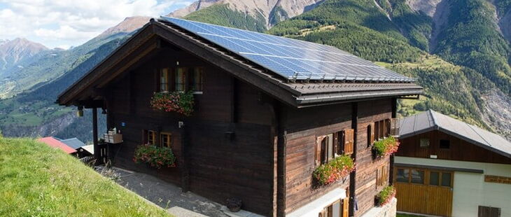 Microgrids Berghütte in abgelegener Gegend