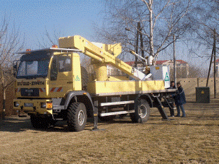 Isolierte Hubarbeitsbühne mit Teleskoparm